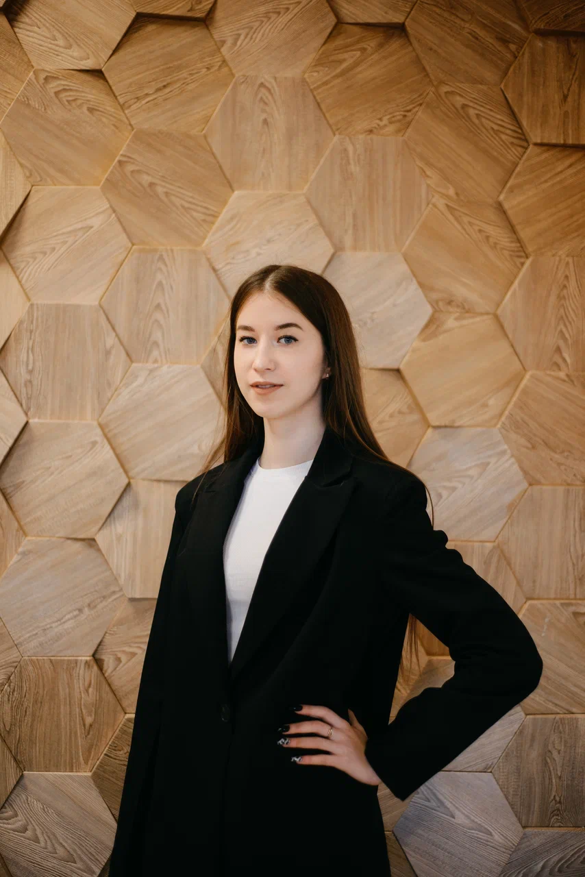 Снежана Кижинова